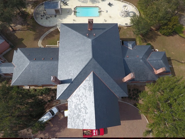 Slate and copper, South Georgia estate — photo